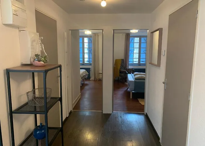 La Maison Aux Volets Bleus 2Eme Etage